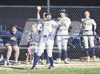Thumbnail 3 in Delta vs. Daleville (Delaware County Tournament Semifinal) photogallery.