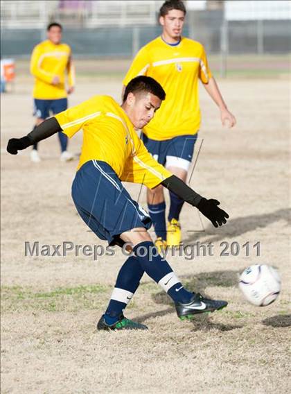 Thumbnail 3 in Sahuaro vs. Flowing Wells (Chris Mair Tournament) photogallery.