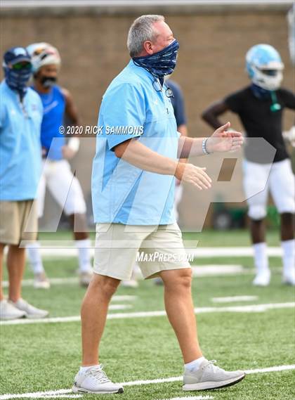 Thumbnail 2 in Clover vs Dorman (Scrimmage) photogallery.