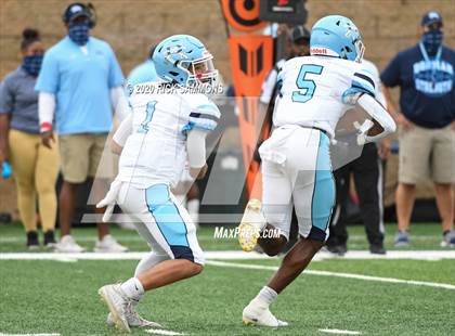 Thumbnail 3 in Clover vs Dorman (Scrimmage) photogallery.