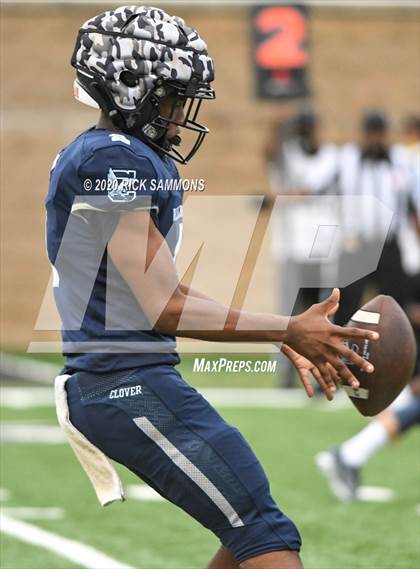 Thumbnail 1 in Clover vs Dorman (Scrimmage) photogallery.