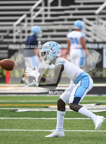 Thumbnail 3 in Clover vs Dorman (Scrimmage) photogallery.