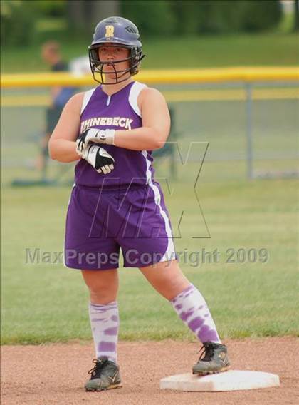 Thumbnail 3 in Hoosick Falls vs Rhinebeck (NYSPHSAA Class C Semifinal) photogallery.