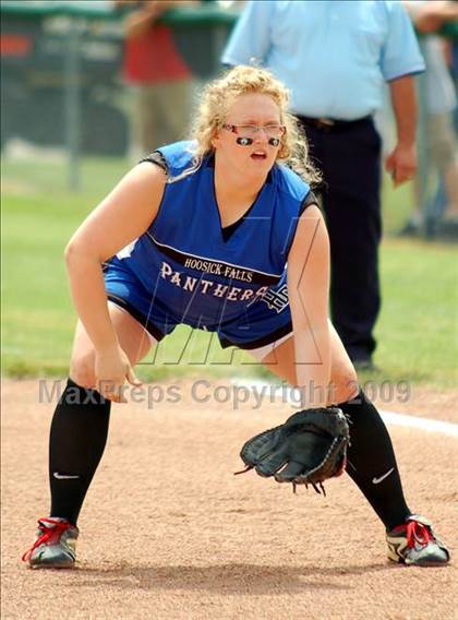 Thumbnail 1 in Hoosick Falls vs Rhinebeck (NYSPHSAA Class C Semifinal) photogallery.