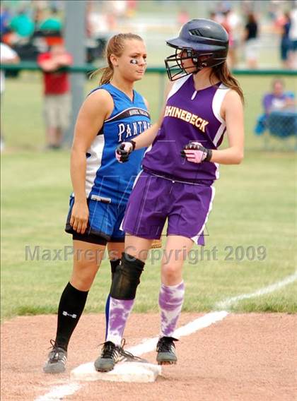 Thumbnail 1 in Hoosick Falls vs Rhinebeck (NYSPHSAA Class C Semifinal) photogallery.