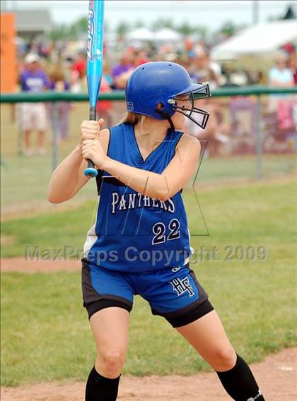 Thumbnail 3 in Hoosick Falls vs Rhinebeck (NYSPHSAA Class C Semifinal) photogallery.