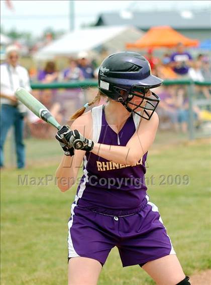 Thumbnail 1 in Hoosick Falls vs Rhinebeck (NYSPHSAA Class C Semifinal) photogallery.