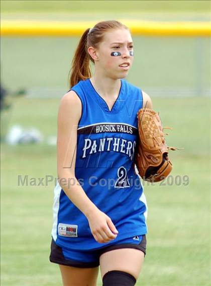 Thumbnail 2 in Hoosick Falls vs Rhinebeck (NYSPHSAA Class C Semifinal) photogallery.