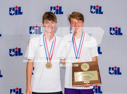 Thumbnail 1 in UIL 2A Tennis Finals (Awards) photogallery.