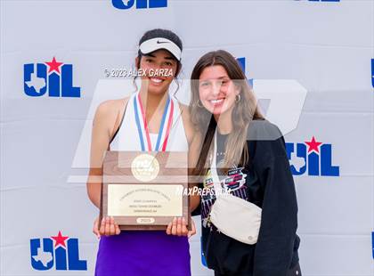 Thumbnail 2 in UIL 2A Tennis Finals (Awards) photogallery.