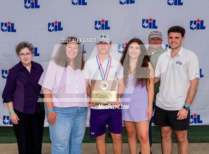 Thumbnail 2 in UIL 2A Tennis Finals (Awards) photogallery.