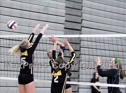 Thumbnail 3 in Assumption vs. El Dorado (2010 Durango Fall Classic) photogallery.