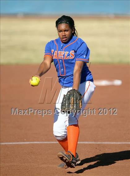 Thumbnail 2 in Faith Lutheran @ Bishop Gorman photogallery.