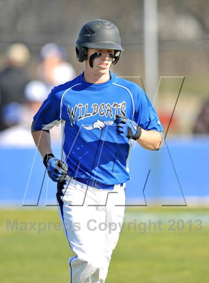 Thumbnail 1 in Rains vs Allen JV (Leonard Tournament) photogallery.