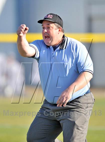 Thumbnail 3 in Rains vs Allen JV (Leonard Tournament) photogallery.