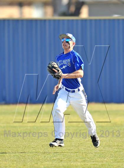 Thumbnail 1 in Rains vs Allen JV (Leonard Tournament) photogallery.