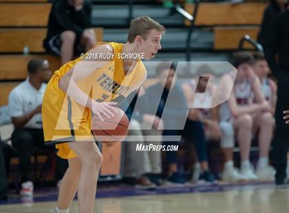 Thumbnail 2 in Temecula Valley vs. Christian photogallery.