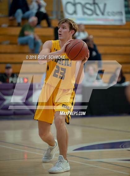Thumbnail 3 in Temecula Valley vs. Christian photogallery.