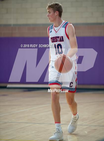 Thumbnail 2 in Temecula Valley vs. Christian photogallery.