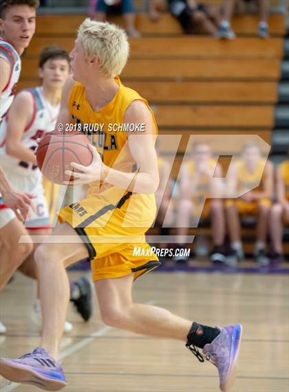 Thumbnail 3 in Temecula Valley vs. Christian photogallery.