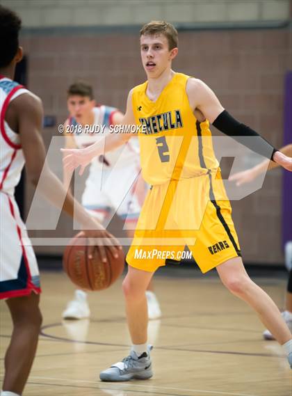 Thumbnail 3 in Temecula Valley vs. Christian photogallery.
