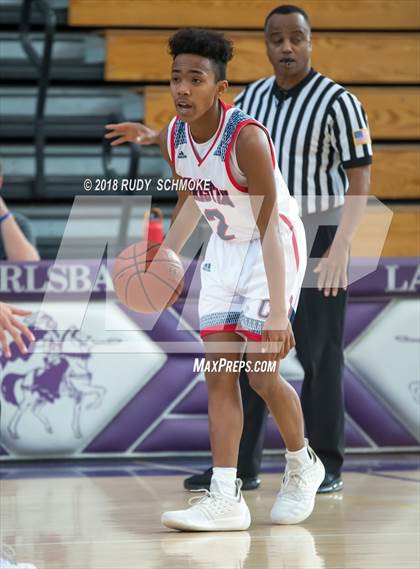 Thumbnail 2 in Temecula Valley vs. Christian photogallery.