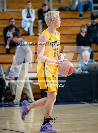 Thumbnail 2 in Temecula Valley vs. Christian photogallery.