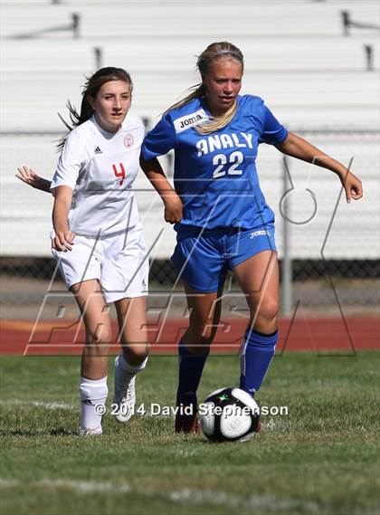 Thumbnail 2 in Analy @ Cardinal Newman photogallery.