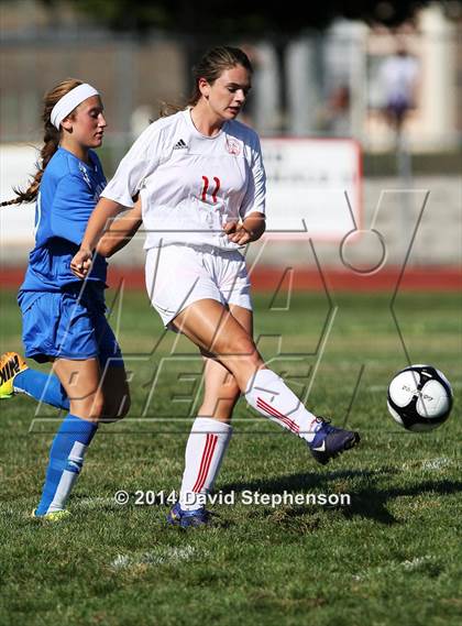 Thumbnail 2 in Analy @ Cardinal Newman photogallery.