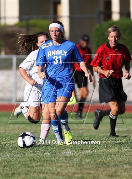 Thumbnail 3 in Analy @ Cardinal Newman photogallery.