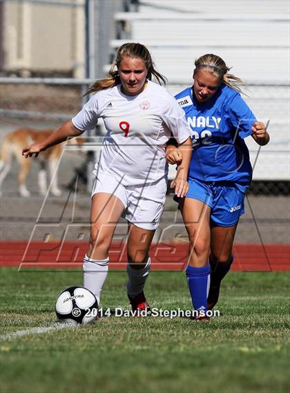 Thumbnail 3 in Analy @ Cardinal Newman photogallery.