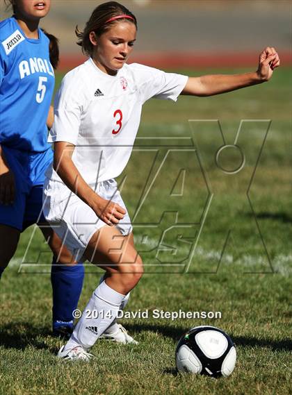 Thumbnail 3 in Analy @ Cardinal Newman photogallery.