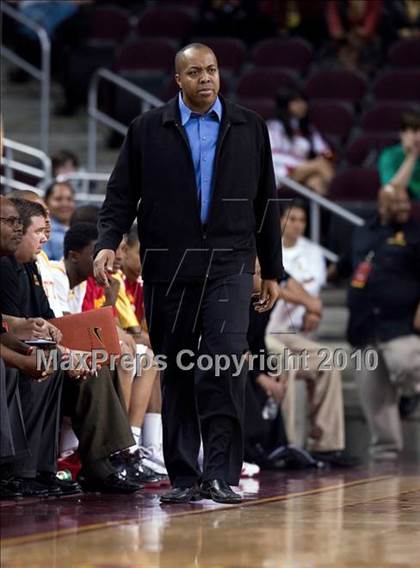 Thumbnail 1 in Crenshaw vs. Taft (CIF LA City Section D1 Playoffs) photogallery.