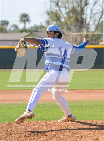 Thumbnail 3 in Fruita Monument vs. Chandler (Coach Bob National Invitational) photogallery.