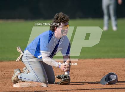 Thumbnail 3 in Fruita Monument vs. Chandler (Coach Bob National Invitational) photogallery.