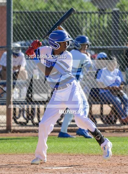 Thumbnail 2 in Fruita Monument vs. Chandler (Coach Bob National Invitational) photogallery.
