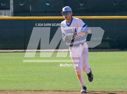 Thumbnail 1 in Fruita Monument vs. Chandler (Coach Bob National Invitational) photogallery.