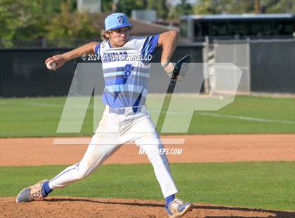 Thumbnail 1 in Fruita Monument vs. Chandler (Coach Bob National Invitational) photogallery.