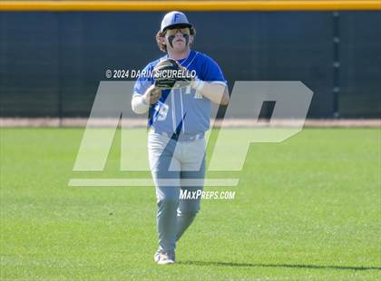 Thumbnail 1 in Fruita Monument vs. Chandler (Coach Bob National Invitational) photogallery.