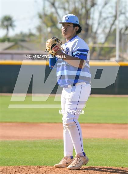 Thumbnail 2 in Fruita Monument vs. Chandler (Coach Bob National Invitational) photogallery.