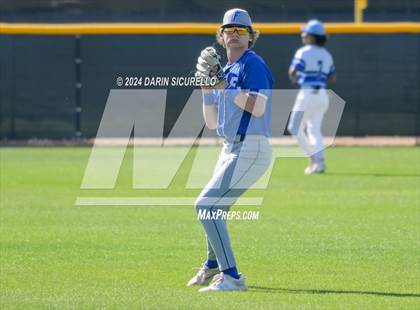Thumbnail 1 in Fruita Monument vs. Chandler (Coach Bob National Invitational) photogallery.