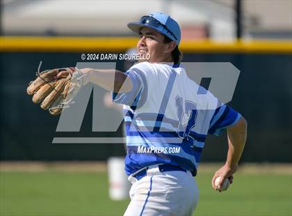 Thumbnail 1 in Fruita Monument vs. Chandler (Coach Bob National Invitational) photogallery.