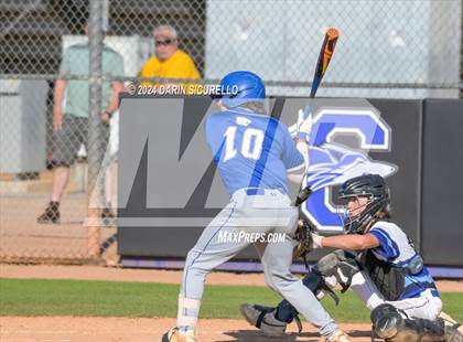 Thumbnail 1 in Fruita Monument vs. Chandler (Coach Bob National Invitational) photogallery.