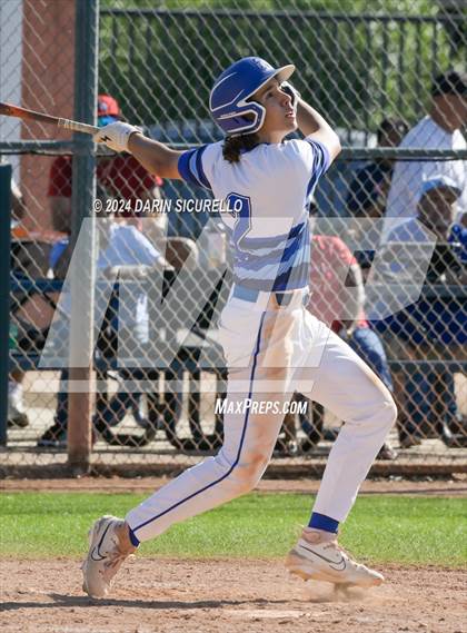 Thumbnail 2 in Fruita Monument vs. Chandler (Coach Bob National Invitational) photogallery.