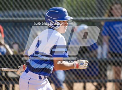 Thumbnail 2 in Fruita Monument vs. Chandler (Coach Bob National Invitational) photogallery.