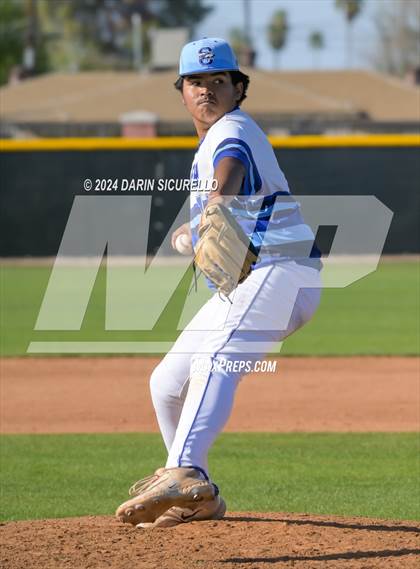 Thumbnail 2 in Fruita Monument vs. Chandler (Coach Bob National Invitational) photogallery.