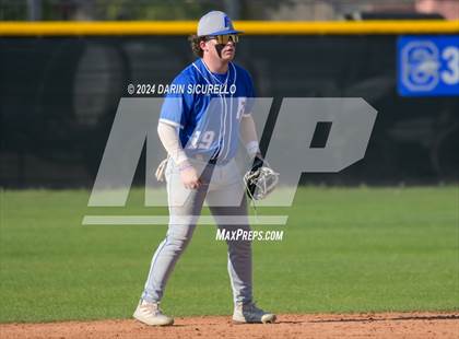 Thumbnail 3 in Fruita Monument vs. Chandler (Coach Bob National Invitational) photogallery.