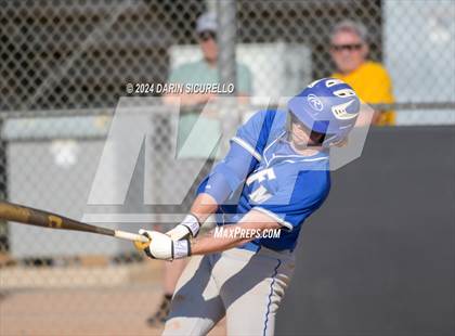 Thumbnail 2 in Fruita Monument vs. Chandler (Coach Bob National Invitational) photogallery.