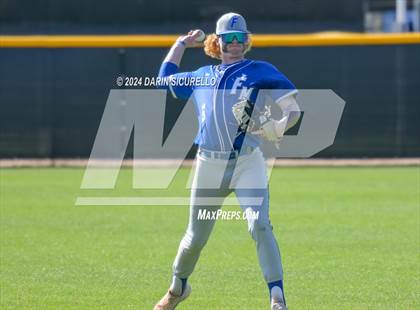 Thumbnail 3 in Fruita Monument vs. Chandler (Coach Bob National Invitational) photogallery.