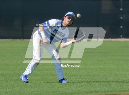 Thumbnail 3 in Fruita Monument vs. Chandler (Coach Bob National Invitational) photogallery.
